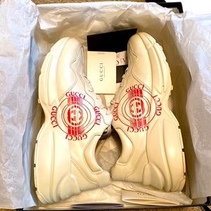 Authentic Gucci Mens Rhyton Sneakers